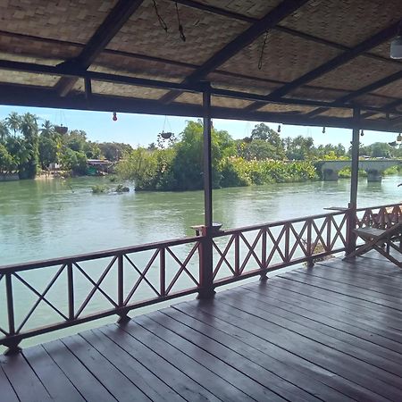 בן דונדט Friendship Guest House מראה חיצוני תמונה