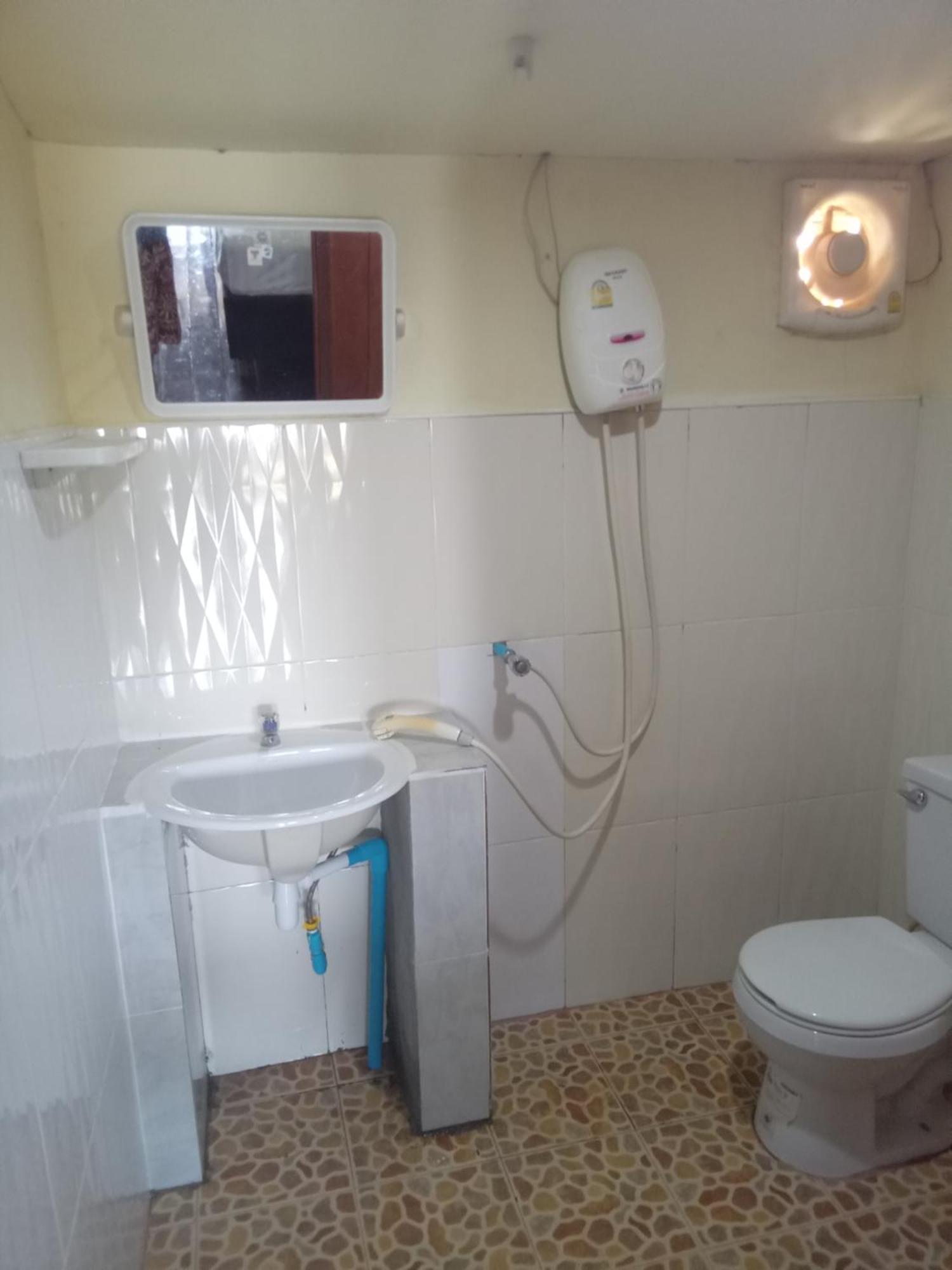 בן דונדט Friendship Guest House מראה חיצוני תמונה
