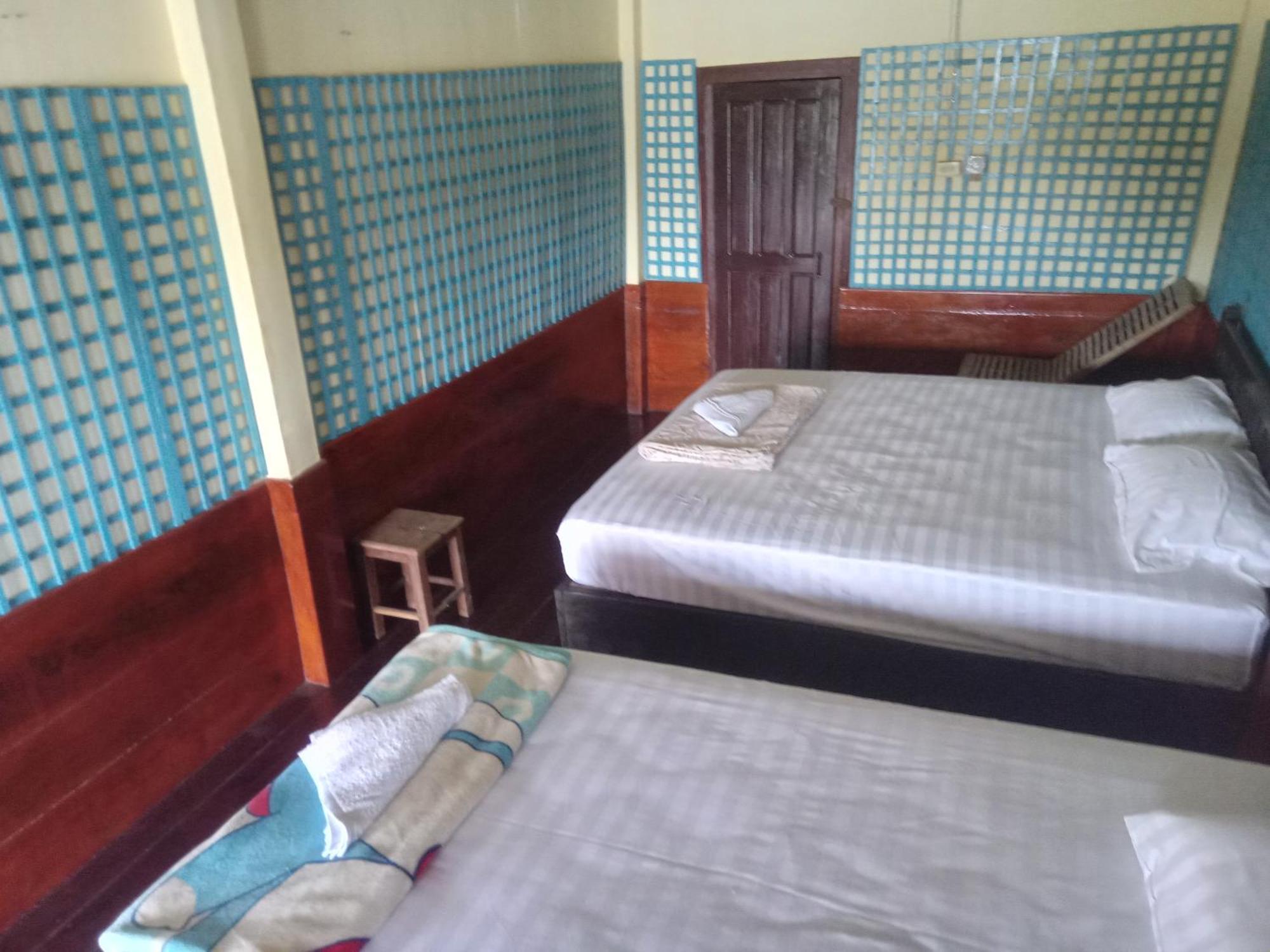 בן דונדט Friendship Guest House מראה חיצוני תמונה